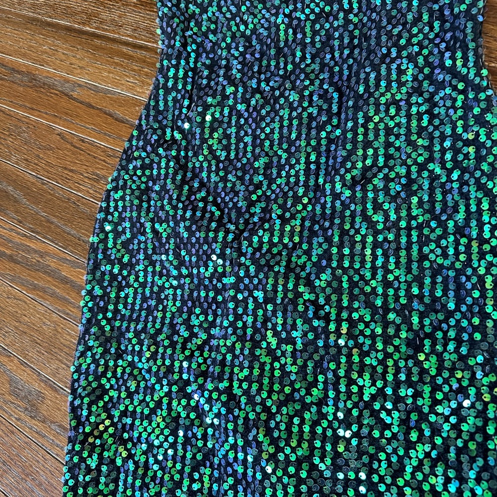 Size small forever 21 green sequin dress - Picture 3 of 6